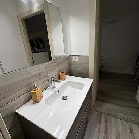 Globe Apartment Turin
